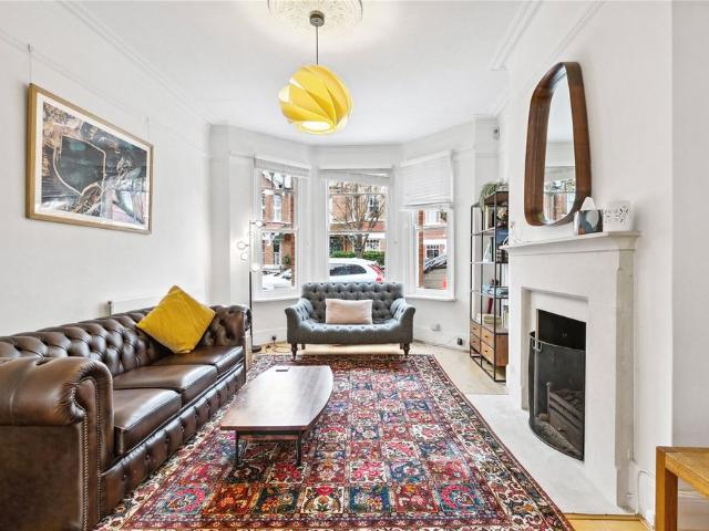 Palmerston Road, East Sheen, SW14, London