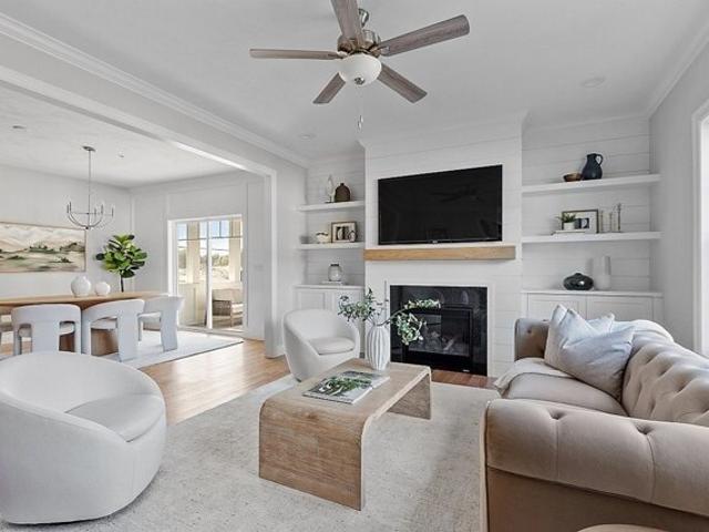 Palmetto Dr Unit,bellingham, Condo For Sale