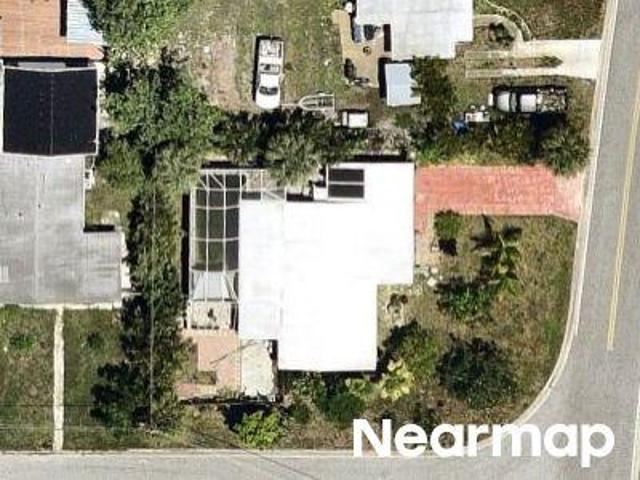 Palmetto Dr NE