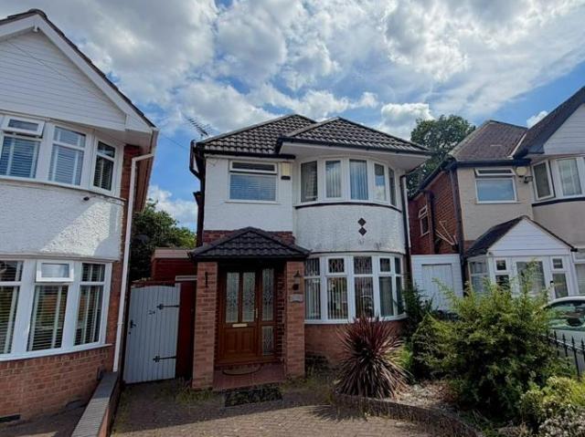 Palmvale Croft, Birmingham, B26 3 bed property to rent £1,375 pcm £317 pw
