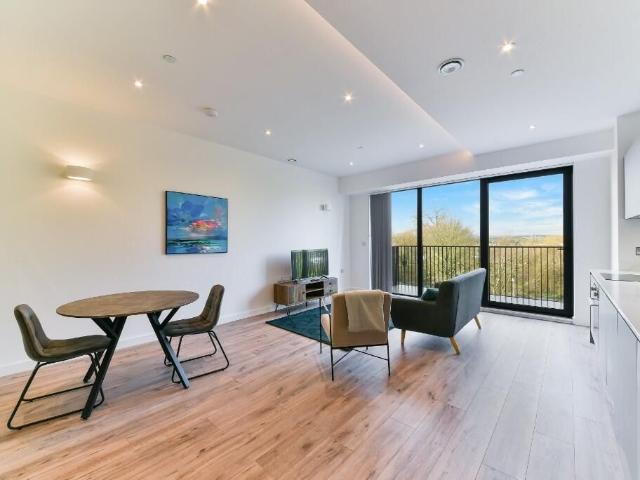 Papermill House, Uxbridge Road UB8, Uxbridge, 2 bed flat to rent, £1,950 pcm | PrimeLocation