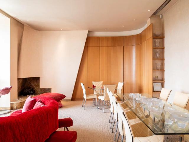Par142 Penthouse d'exception à rénover 189m² Paris 8ème