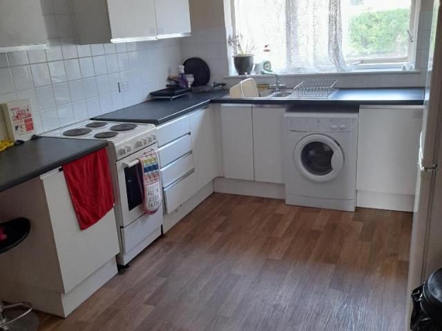 Part furnished double room in a first floor apartment