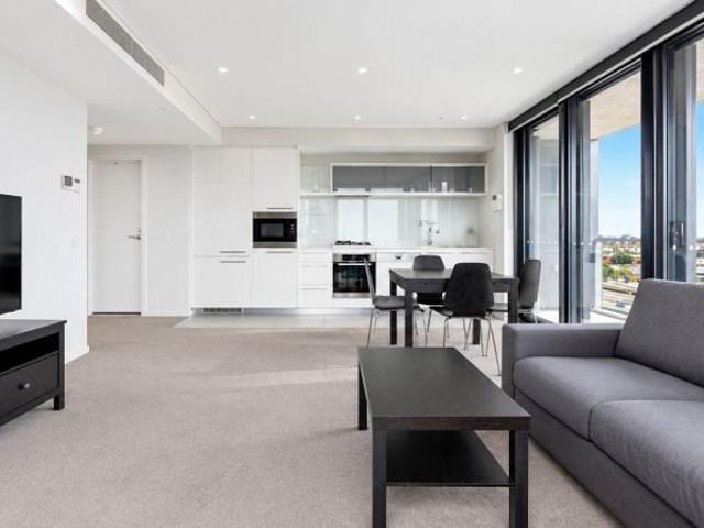 Part Furnished, Spectacular Views, Great Lifestyle