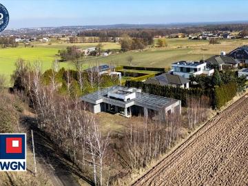 Parterowy dom z ogrodem, 4 pokoje, 188 m2, Gniotek