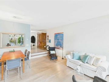 Parterrewohnung mit 2.5 Zimmer in Zürich Affoltern