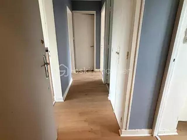 Parthenay 79200 Achat / Vente appartement 3 pièces t3 cave
