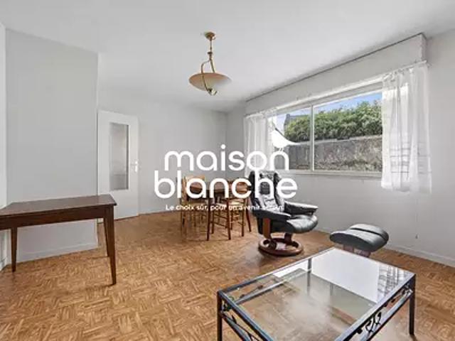 Parthenay 79200 Achat / Vente appartement 2 pièces t2 parking