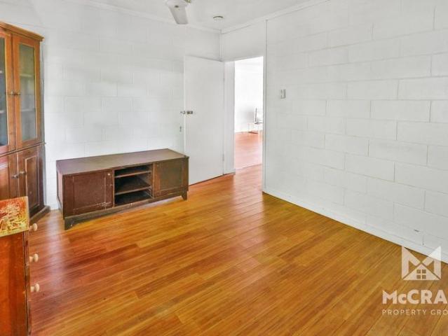 PARTIALLY FURNISHED BEACH HOME
