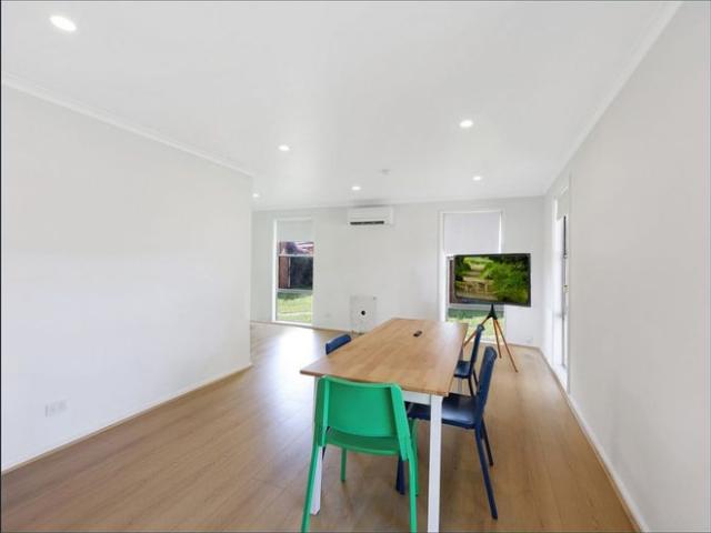 PARTIALLY FURNISHED BRICK HOME IN WEST WARRNAMBOOL
