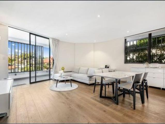 Partially furnished executive style apartment with city views