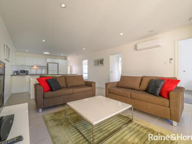 Partly Furnished, Modern & Low Maintenance Unit in a Peaceful West Gladstone Location