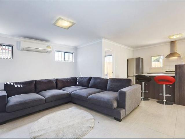 PARTLY FURNISHED FAMILY HOME! REAR HOUSE!