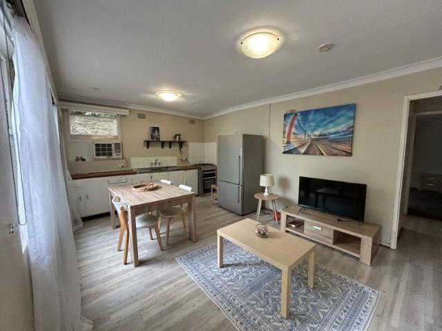 PARTLY FURNISHED UNIT IN GREAT LOCATION