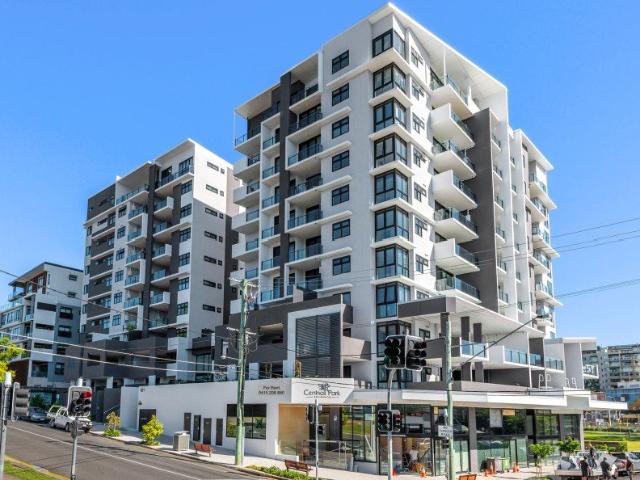 Partly Furnished 2 bedroom 2 bathroom unit with 2 balconies