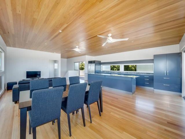 Partly Furnished 2 Bedroom Home in Lammermoor