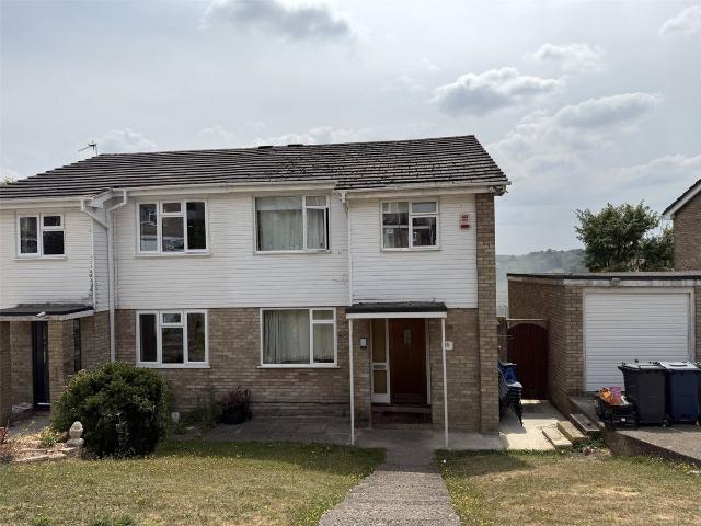 Partridge Way, High Wycombe, Buckinghamshire HP13, 3 bed semi detached house to rent, £2,000 pcm | PrimeLocation