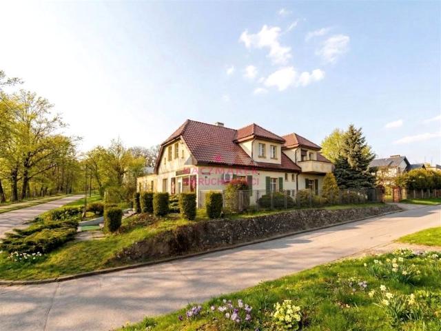 Partyzantów 300 m², Pszczyna