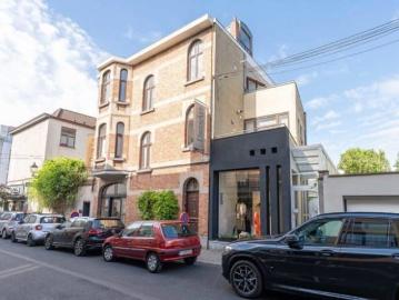PARVIS SAINT PIERRE DUPLEX MODERNE AVEC TERRASSE