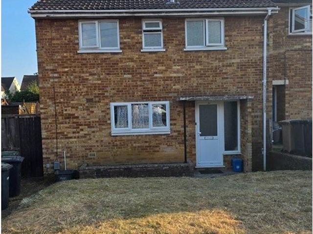 Parys Road, Luton LU3, 3 bed end terrace house to rent, £1,675 pcm | PrimeLocation