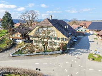 Parzelle mit Bauernhaus, Stöckli und viel Potenzial in Seewil