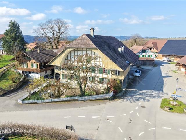 Parzelle mit Bauernhaus, Stöckli und viel Potenzial in Seewil