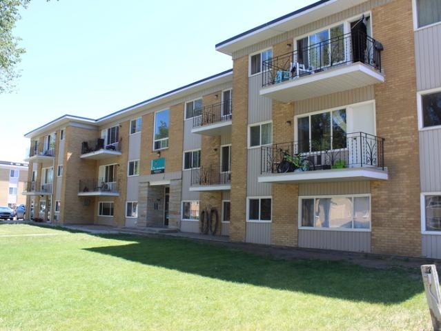 Par 2915 Apartments | 2915 Parliament Avenue