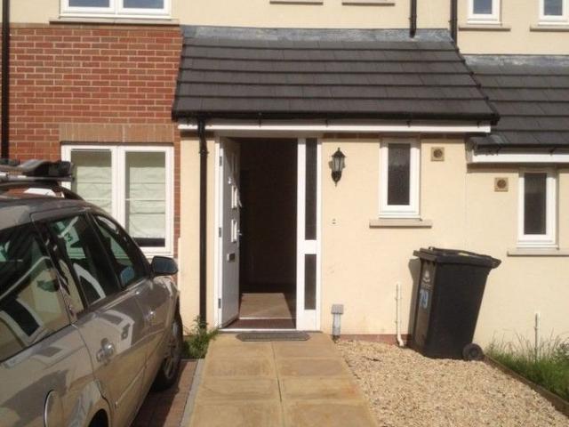 Par Four Lane, Lydney GL15, 2 bed terraced house to rent, £850 pcm | PrimeLocation