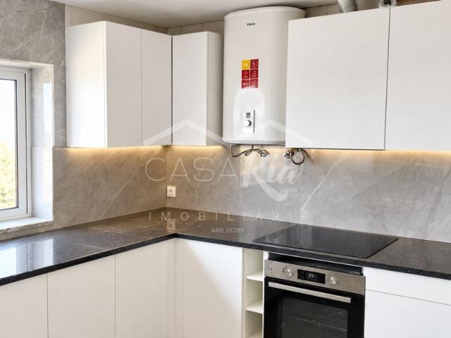 APARTAMENTO T2 | GARAGEM | VISTA PARA A RIA | VAGUEIRA