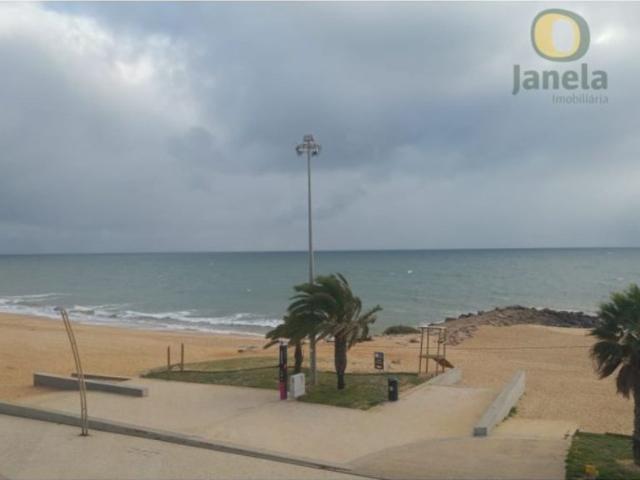 para alugar Apartamento de alto padrão de 95 m2, Avenida Infante de Sagres, Loulé, Faro
