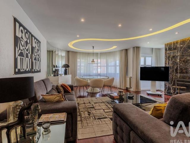 para alugar Apartamento de alto padrão de 183 m2, Lisboa