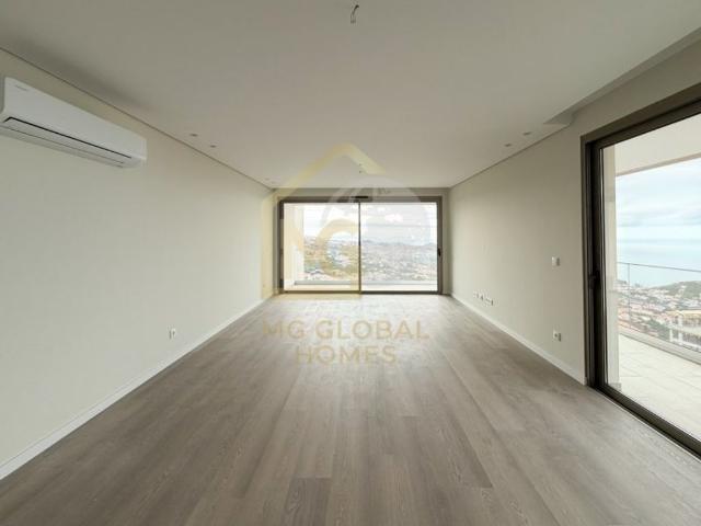 para alugar Apartamento de alto padrão de 199 m2, Câmara de Lobos, Portugal