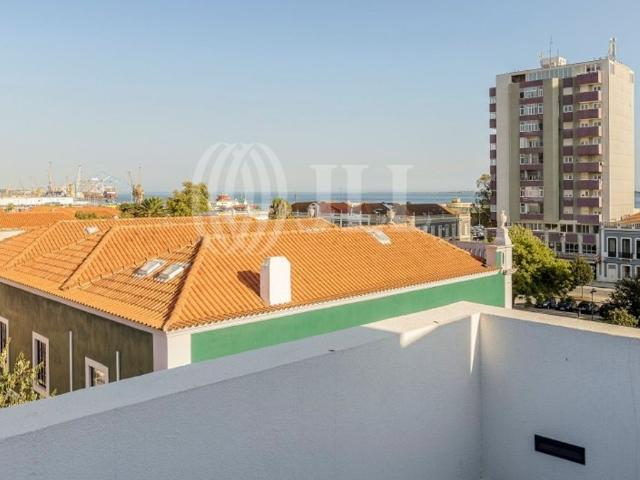 para alugar Apartamento de luxo de 146 m2, Saboaria, Setúbal