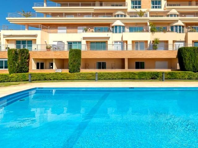 para alugar Apartamento de luxo de 120 m2, Caxias, Oeiras, Lisboa