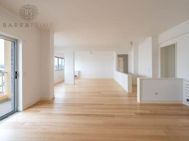 para alugar Luxuoso apartamento de 220 m2, Faro