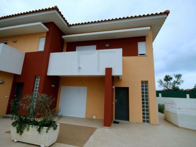 para alugar Casa de alto padrão de 185 m2, Tires, Cascais, Lisboa