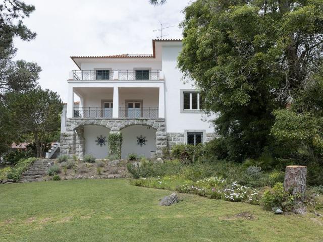 para alugar Casa Exclusiva de 310 m2, Cascais, Portugal