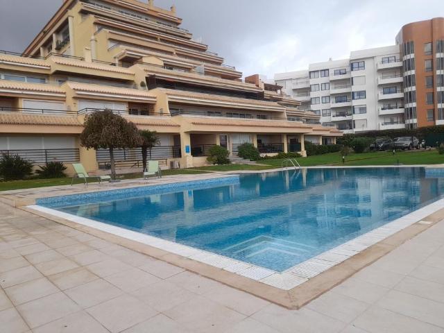 para alugar Luxuoso apartamento de 112 m2, Cascais, Portugal