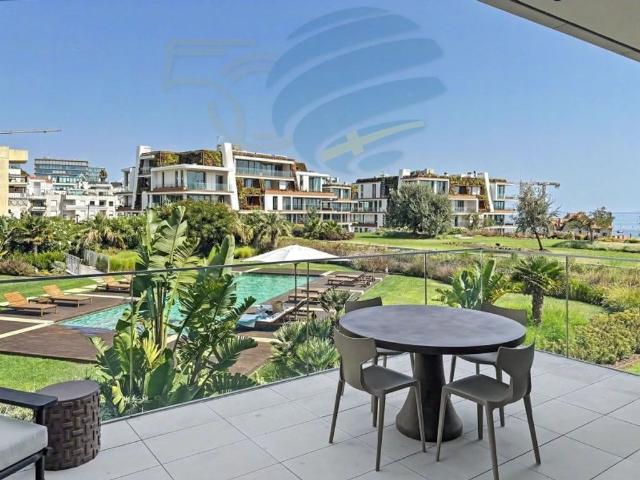 para alugar Luxuoso apartamento de 133 m2, Cascais, Lisboa