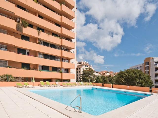 para alugar Luxuoso apartamento de 210 m2, Cascais, Lisboa