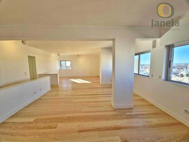 para alugar Luxuoso apartamento de 212 m2, Faro, Portugal