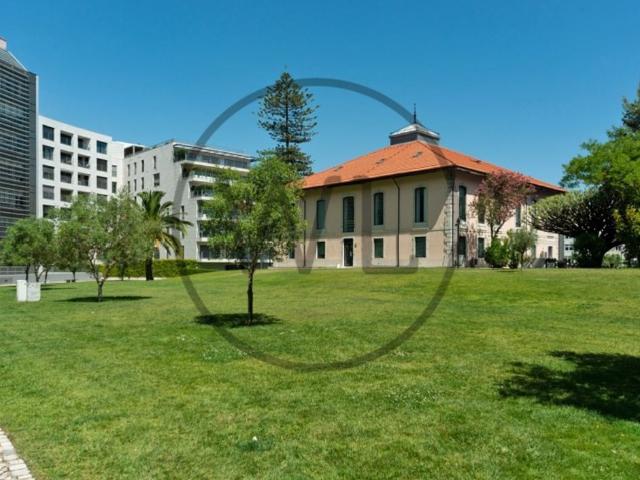 para alugar Luxuoso apartamento de 225 m2, Amoreiras Sao Mamede, Lisboa