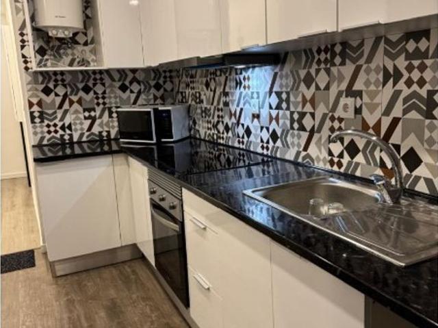 para alugar Luxuoso apartamento de 60 m2, Amadora, Lisboa
