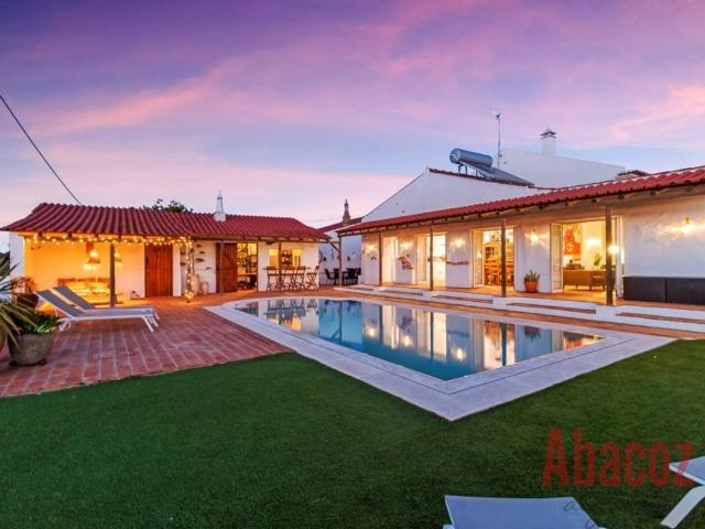 à venda Exclusiva mansão de 4 dormitórios, Nora, Silves, Faro