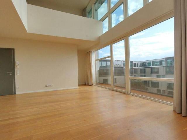 PARAGON APARTMENTS Exklusives Penthouse über den Dächern Berlins