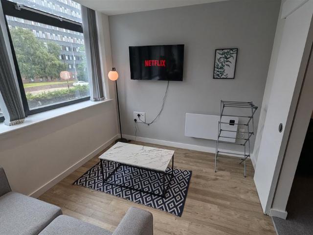 Paragon House 108, 48 Seymour Grove M16, 1 bed flat to rent, £1,050 pcm | PrimeLocation