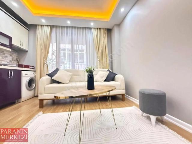 Para'dn Full Yeni Eşyali Cadde Üzeri 2+1 Daire