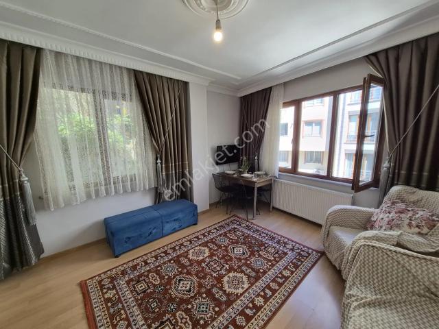 Para'dan Ana Cadde Üzeri+kaçırmayn+tamamına Kredi+40.000 Kiracılı+araç Takas