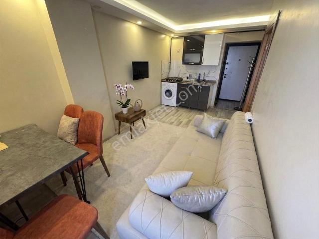 Para'dan Fırsat Daire 1+1 Full Eşyalı Metro büs 13 Dakika