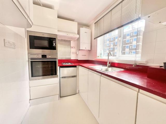Parade, Birmingham B1, 1 bed flat to rent, £950 pcm | PrimeLocation